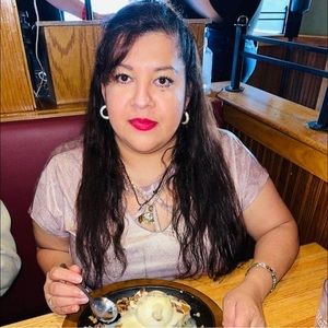 Meet your Posher, Ruth